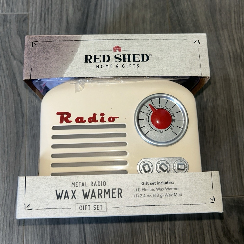 Red Shed Retro Metal Radio Scent Wax Warmer - New open box